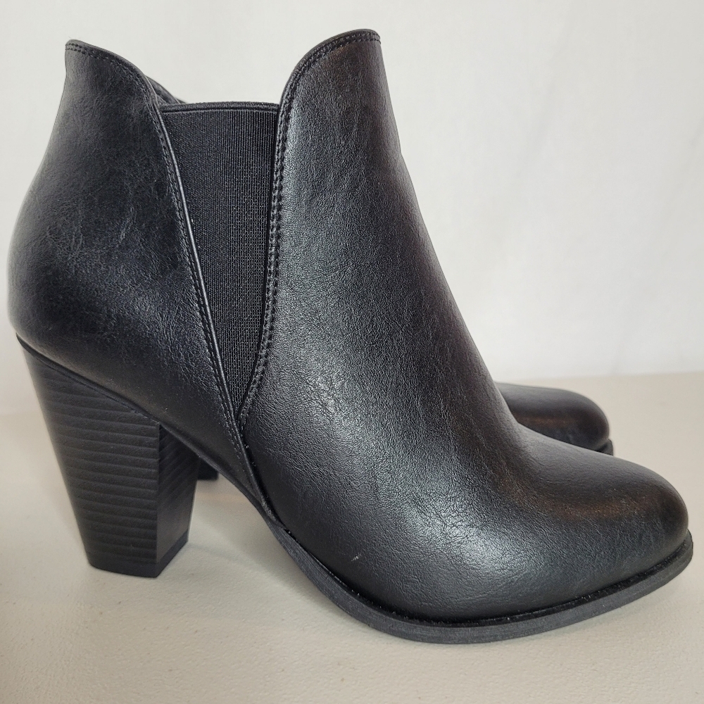 Forever Faux Leather Heeled Ankle Booties  - Size 8